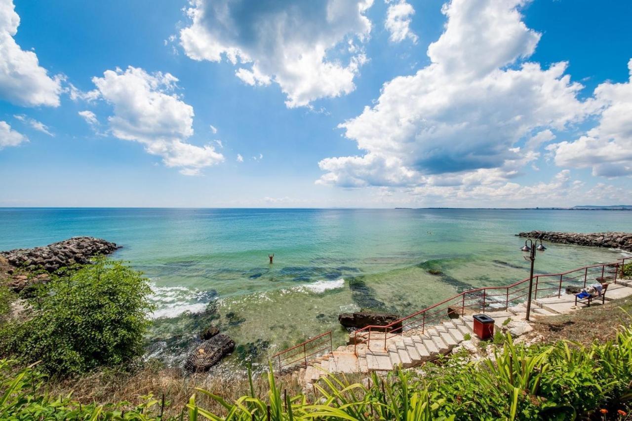 Sea View Panoramic Apartments, Fort Noks Crown Club Sveti Vlas Exterior foto