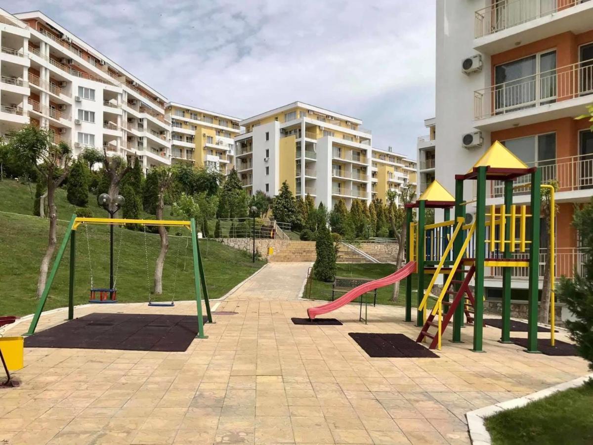 Sea View Panoramic Apartments, Fort Noks Crown Club Sveti Vlas Exterior foto