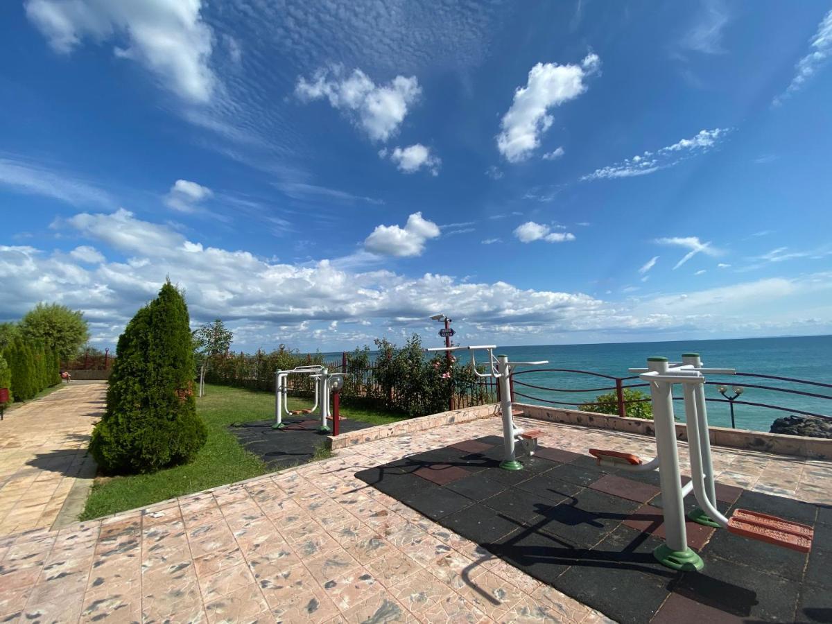 Sea View Panoramic Apartments, Fort Noks Crown Club Sveti Vlas Exterior foto