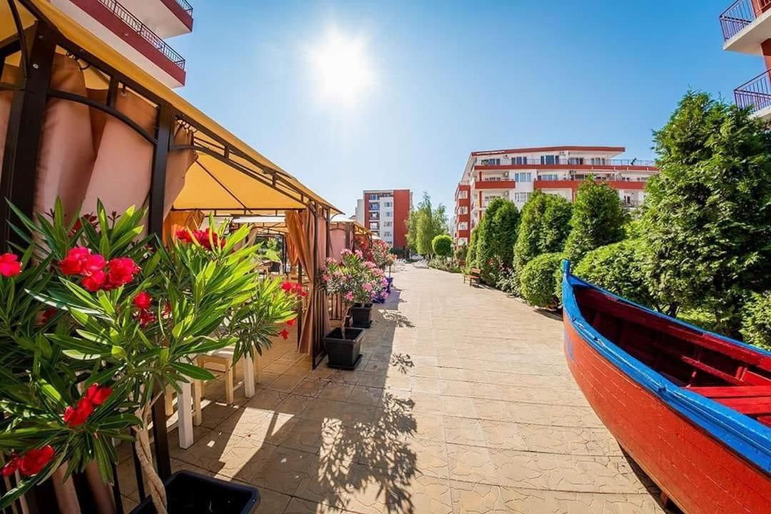 Sea View Panoramic Apartments, Fort Noks Crown Club Sveti Vlas Exterior foto